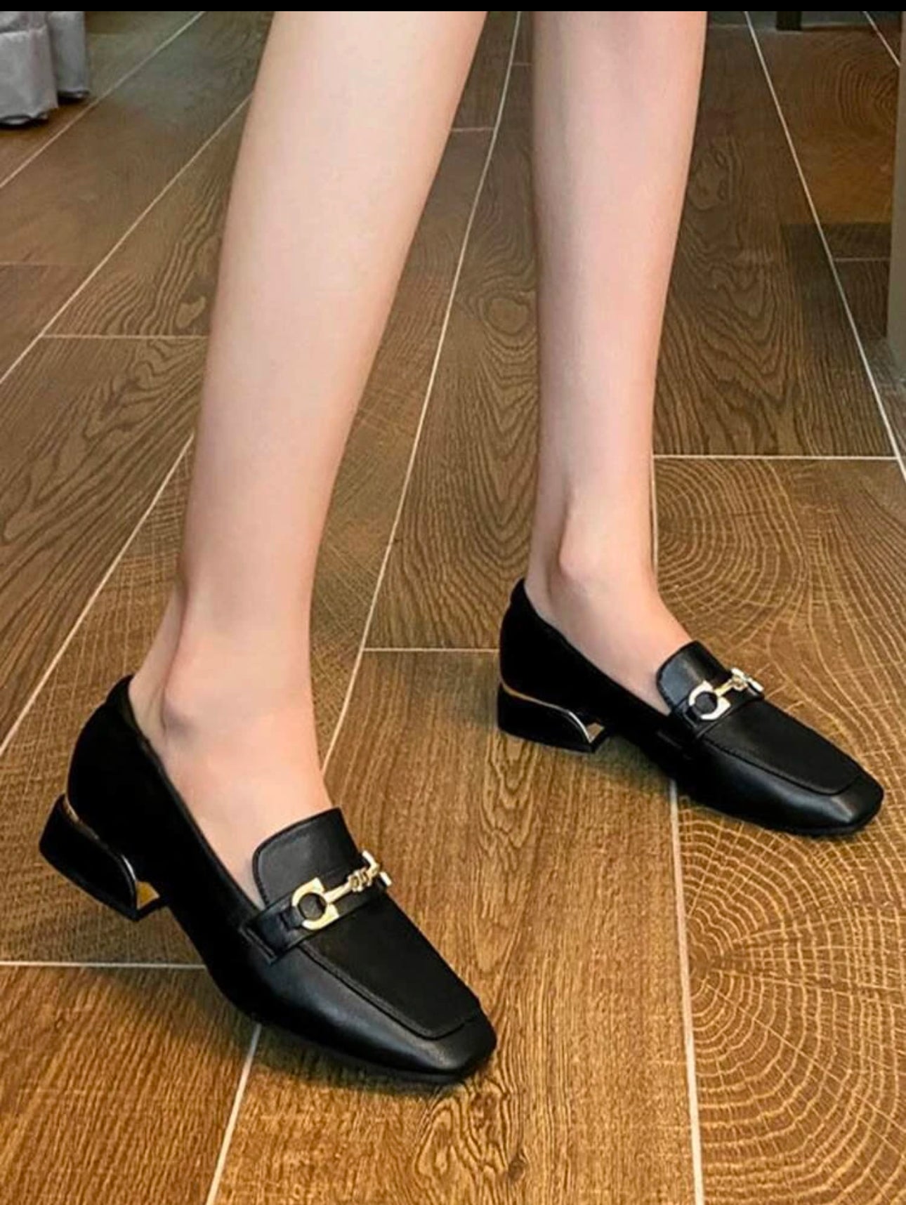 Amiroa - China Women Black Snaffle Decor Flats, Fashionable Square Toe Flat Loafers